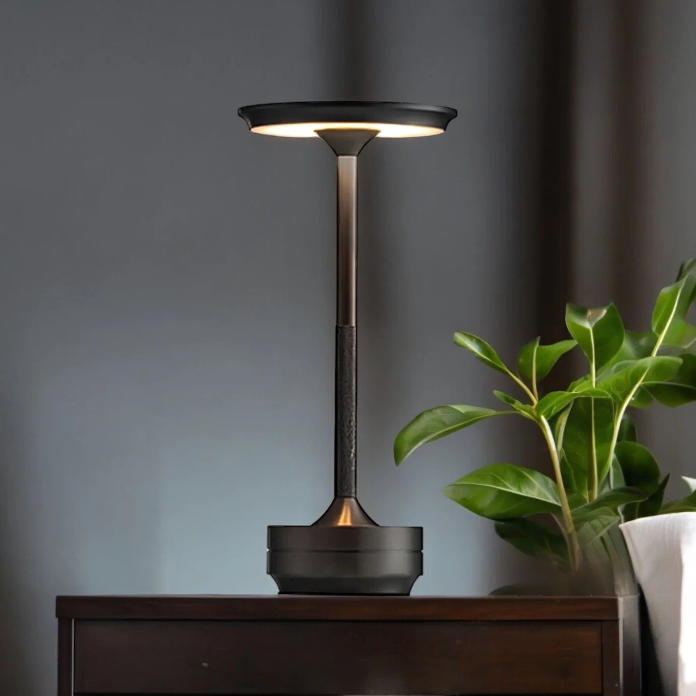 Cordless Touch Nordic Table Lamp
